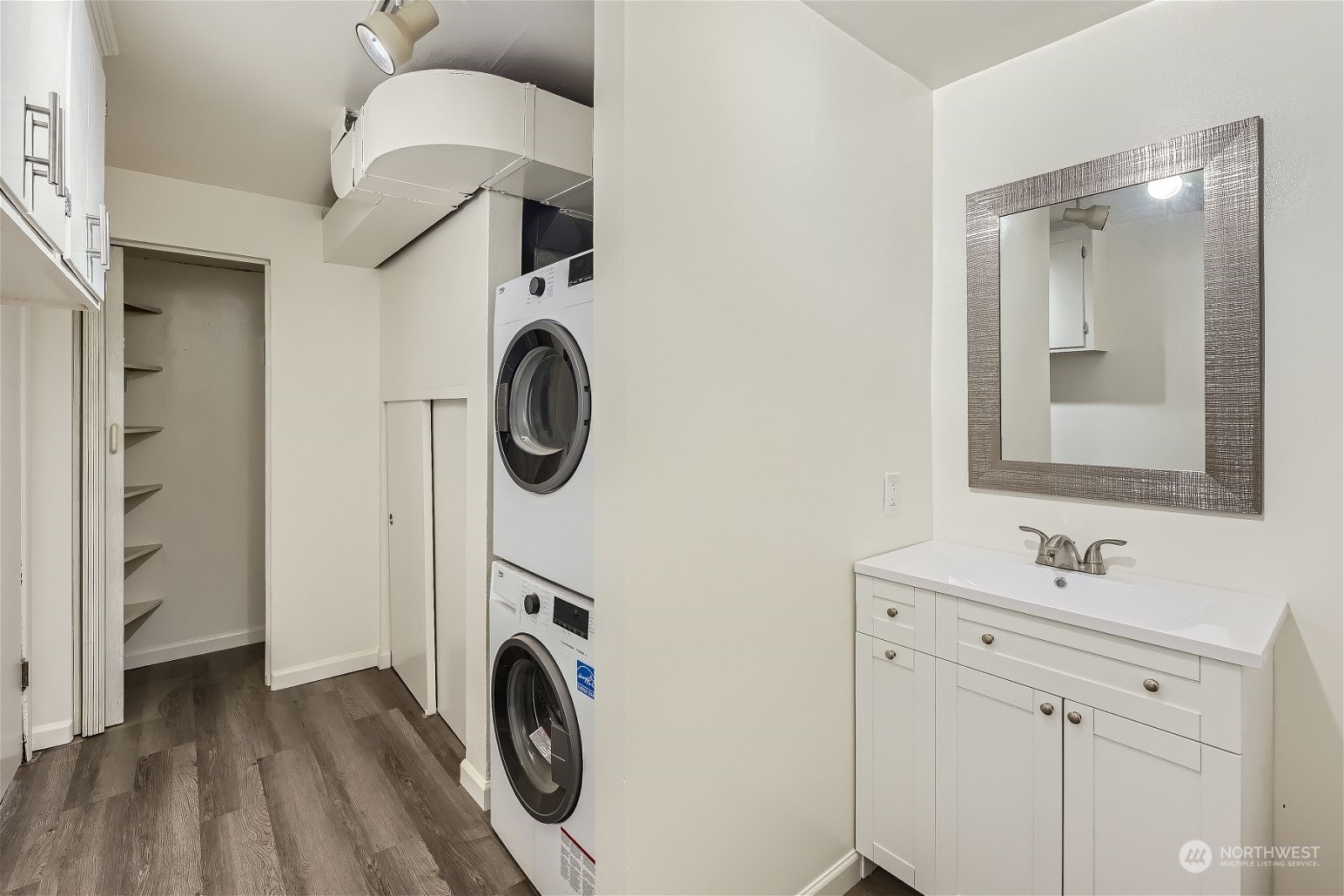 8536 Nesbit Avenue N Unit: A