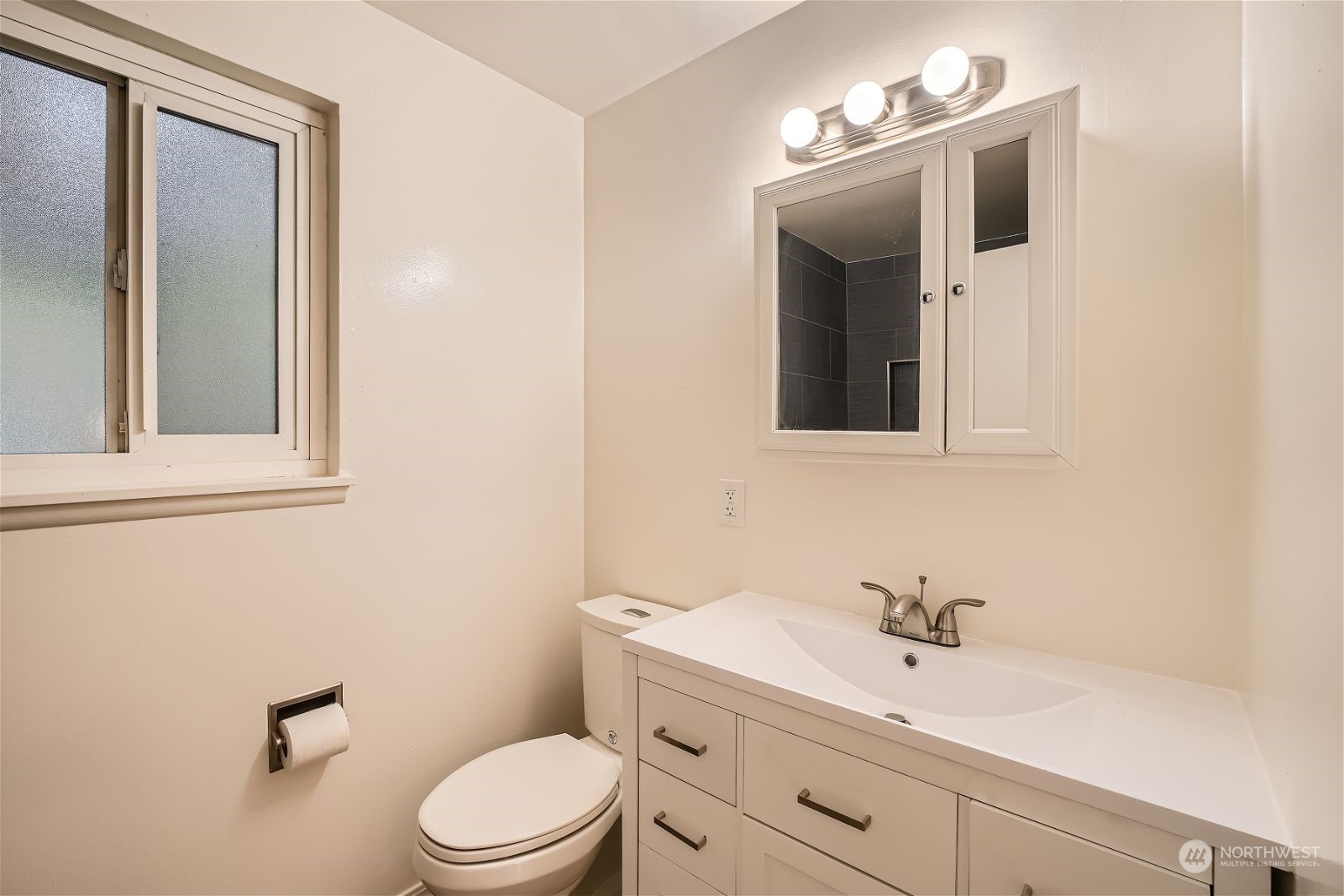 8536 Nesbit Avenue N Unit: B