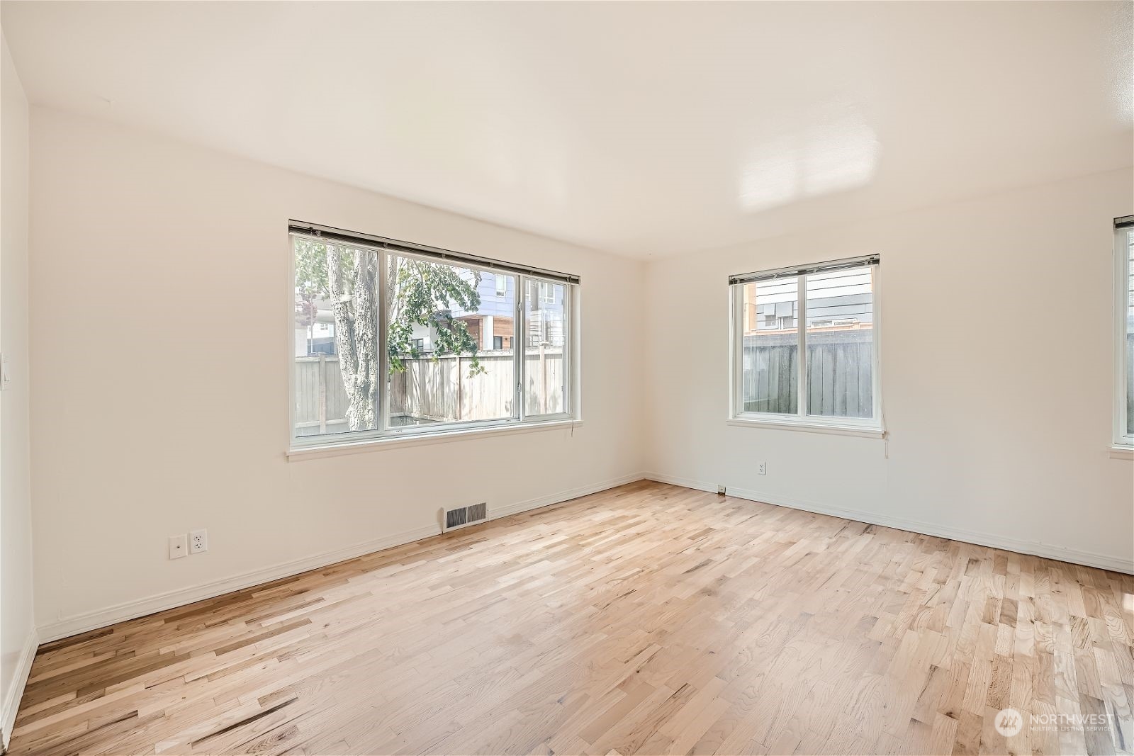 8536 Nesbit Avenue N Unit: B