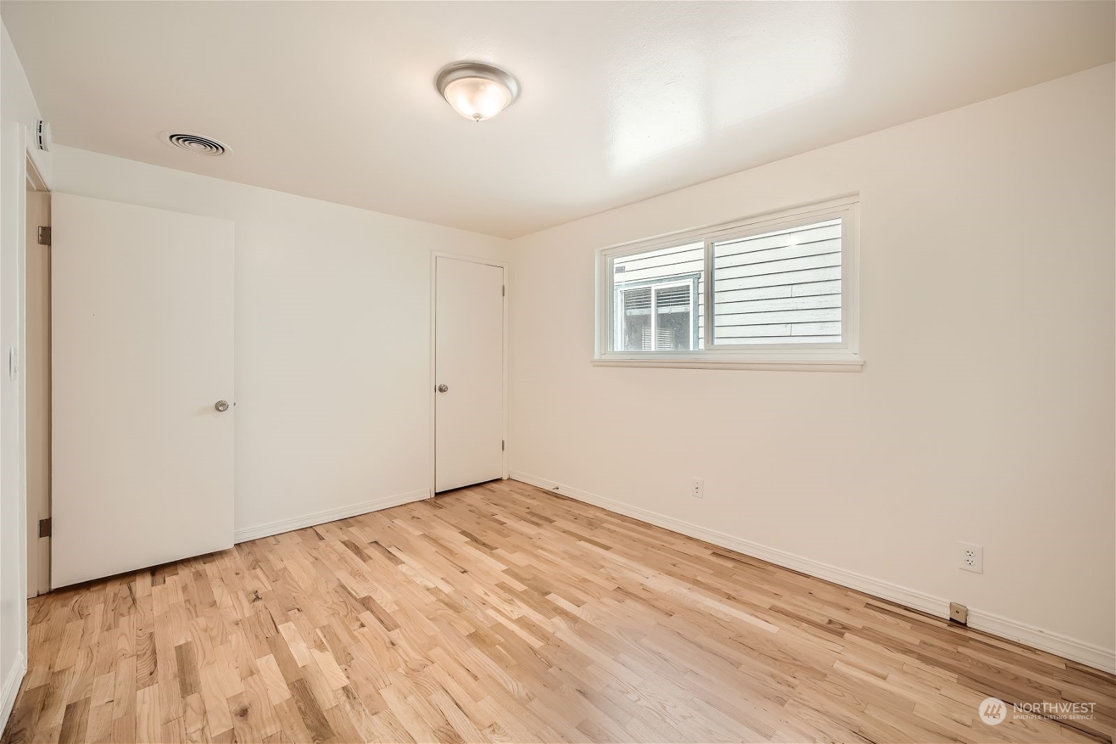 8536 Nesbit Avenue N Unit: B