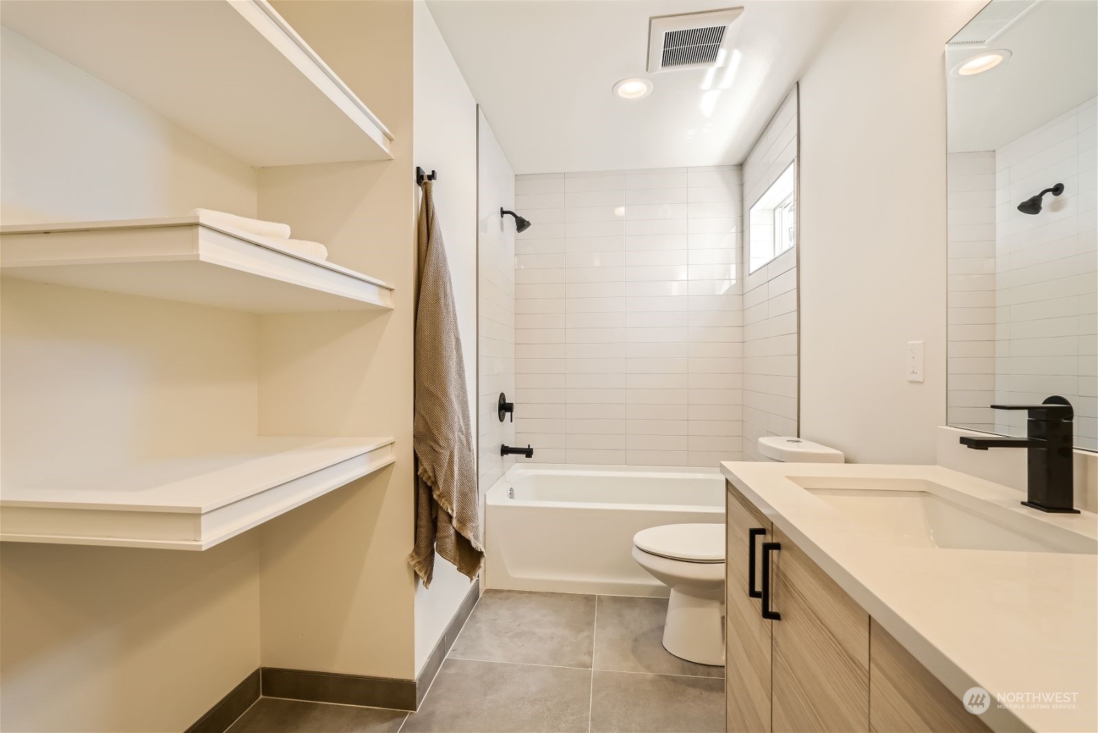 7029 25th Avenue NW Unit: B