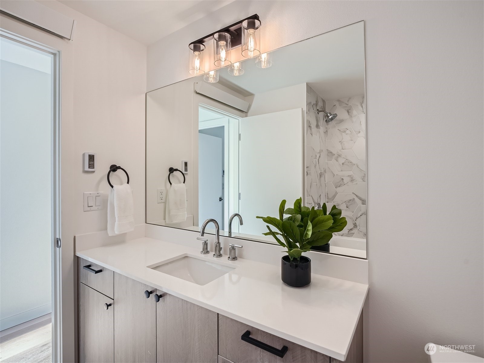 7508 43rd Avenue S Unit: B