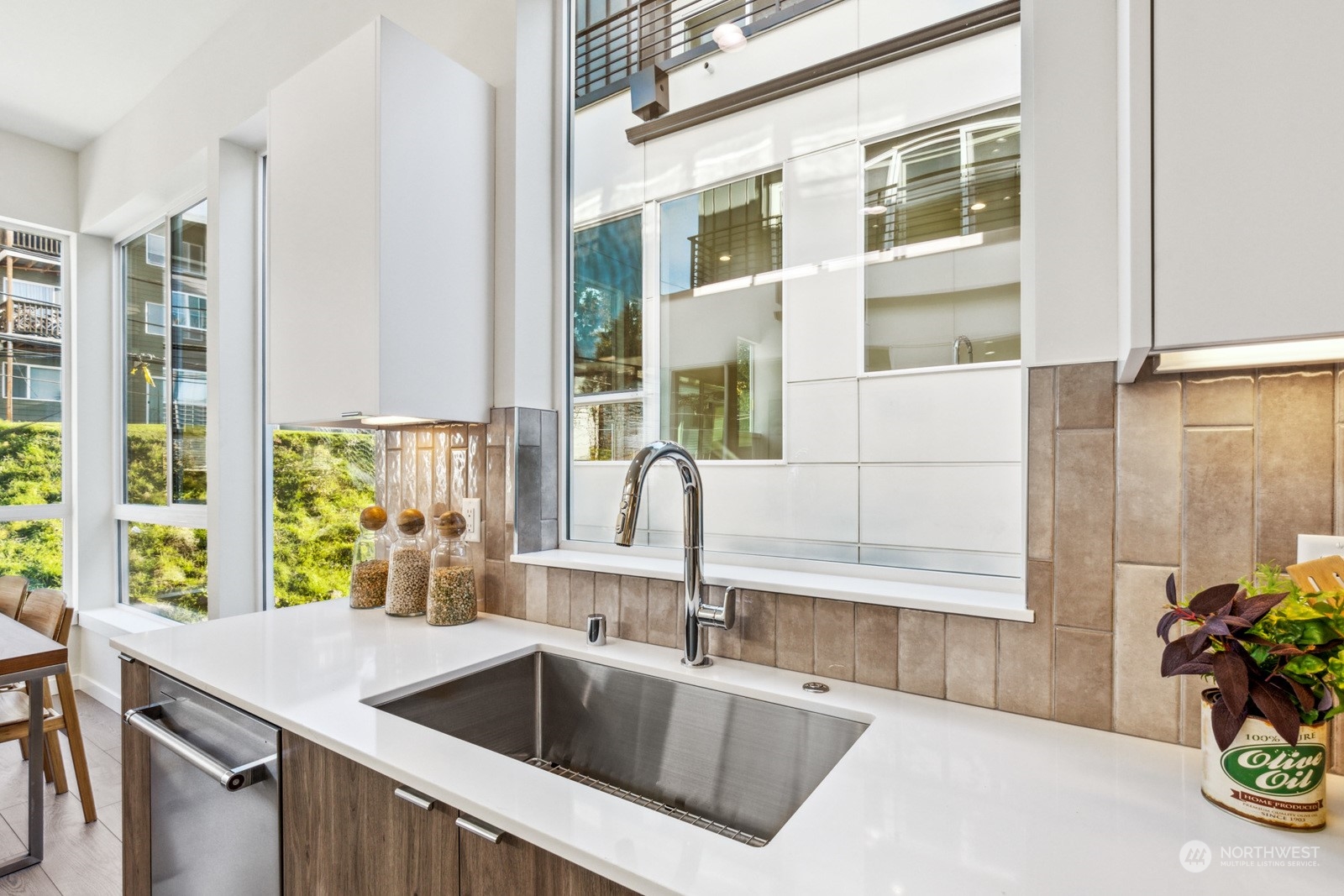 3412 15th Avenue W Unit: D