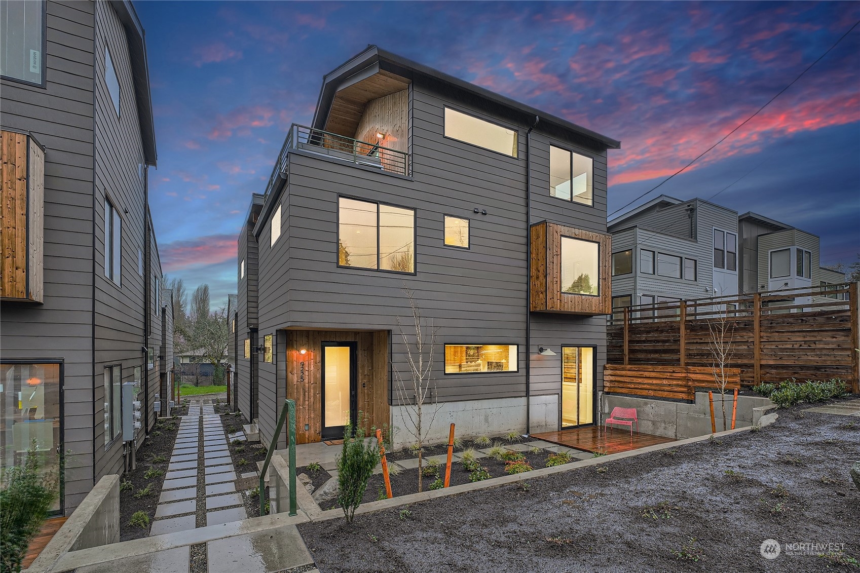 9225 3rd Avenue NW