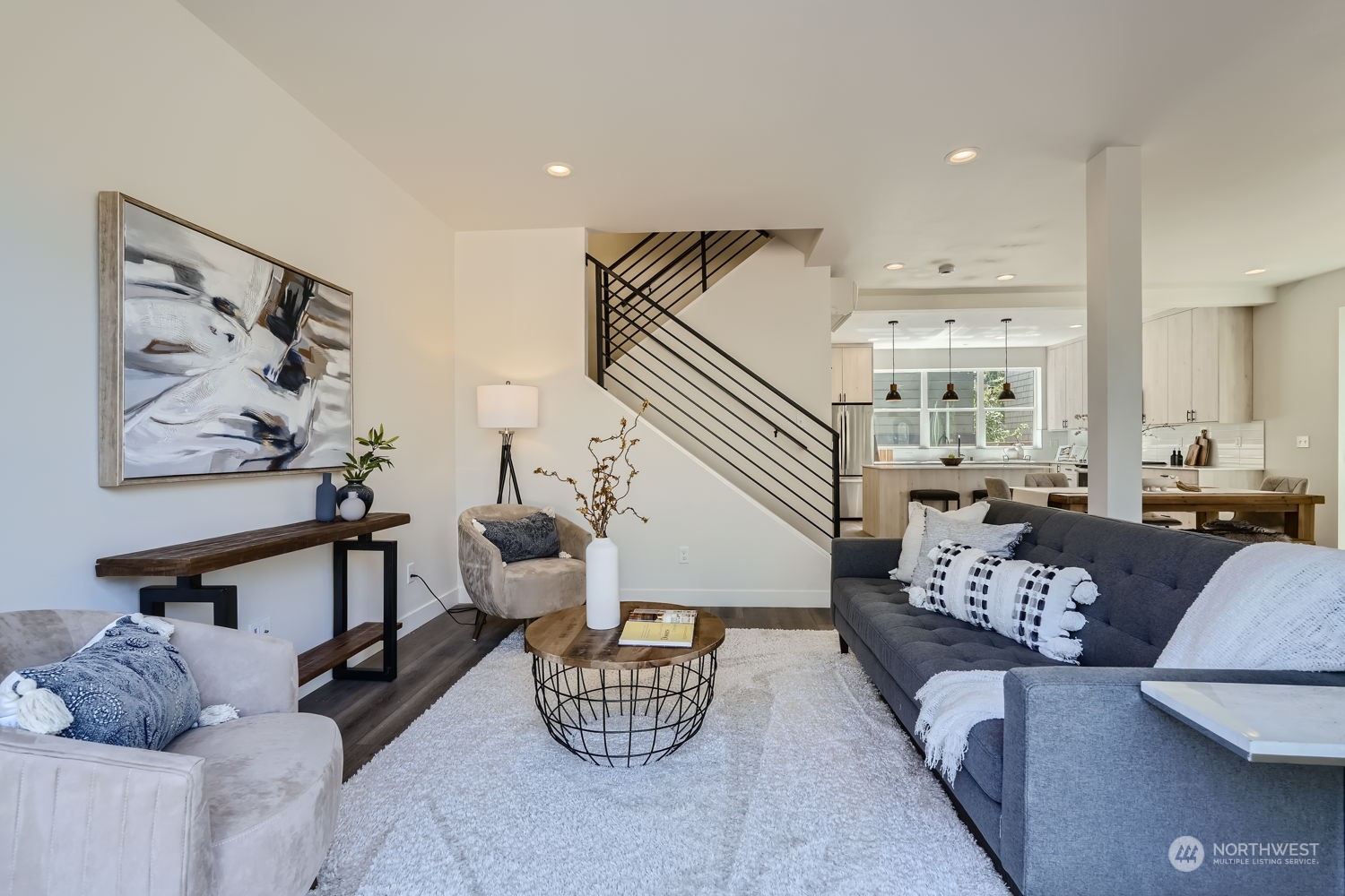 2833 NW 66th Street