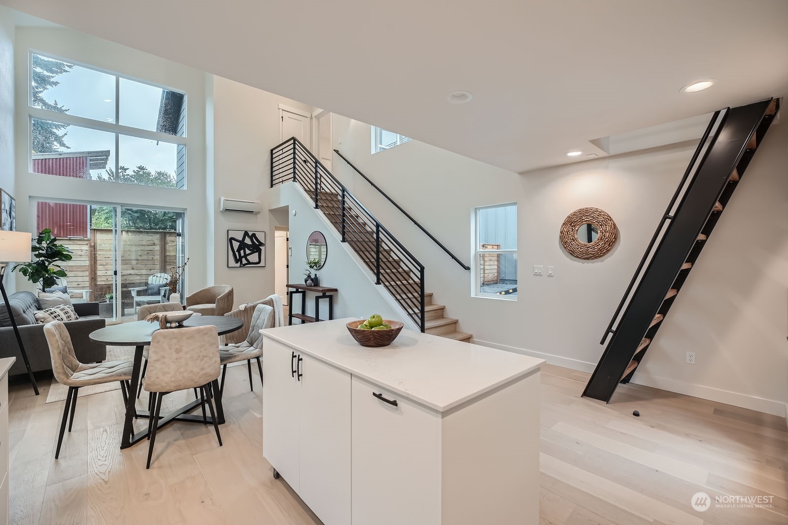 2831 NW 66th Street