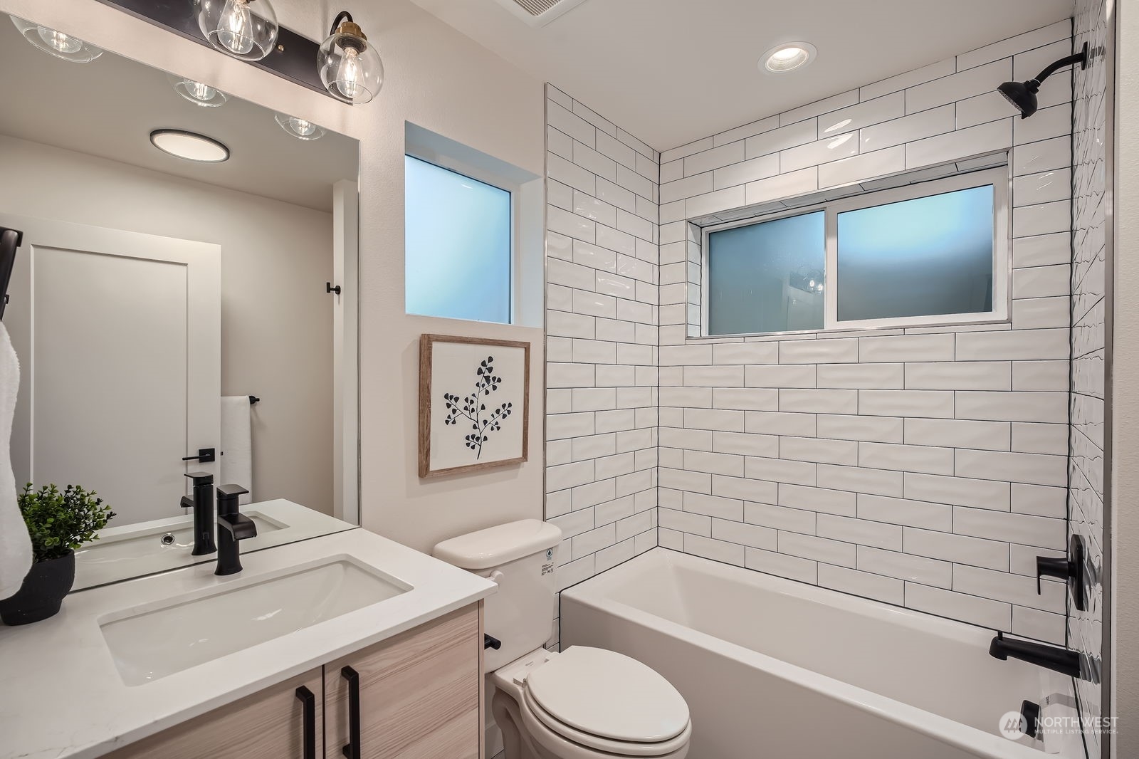 2831 NW 66th Street