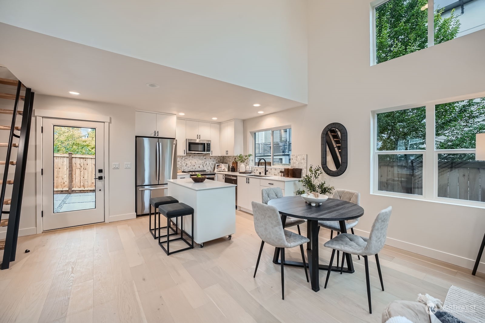 2831 NW 66th Street