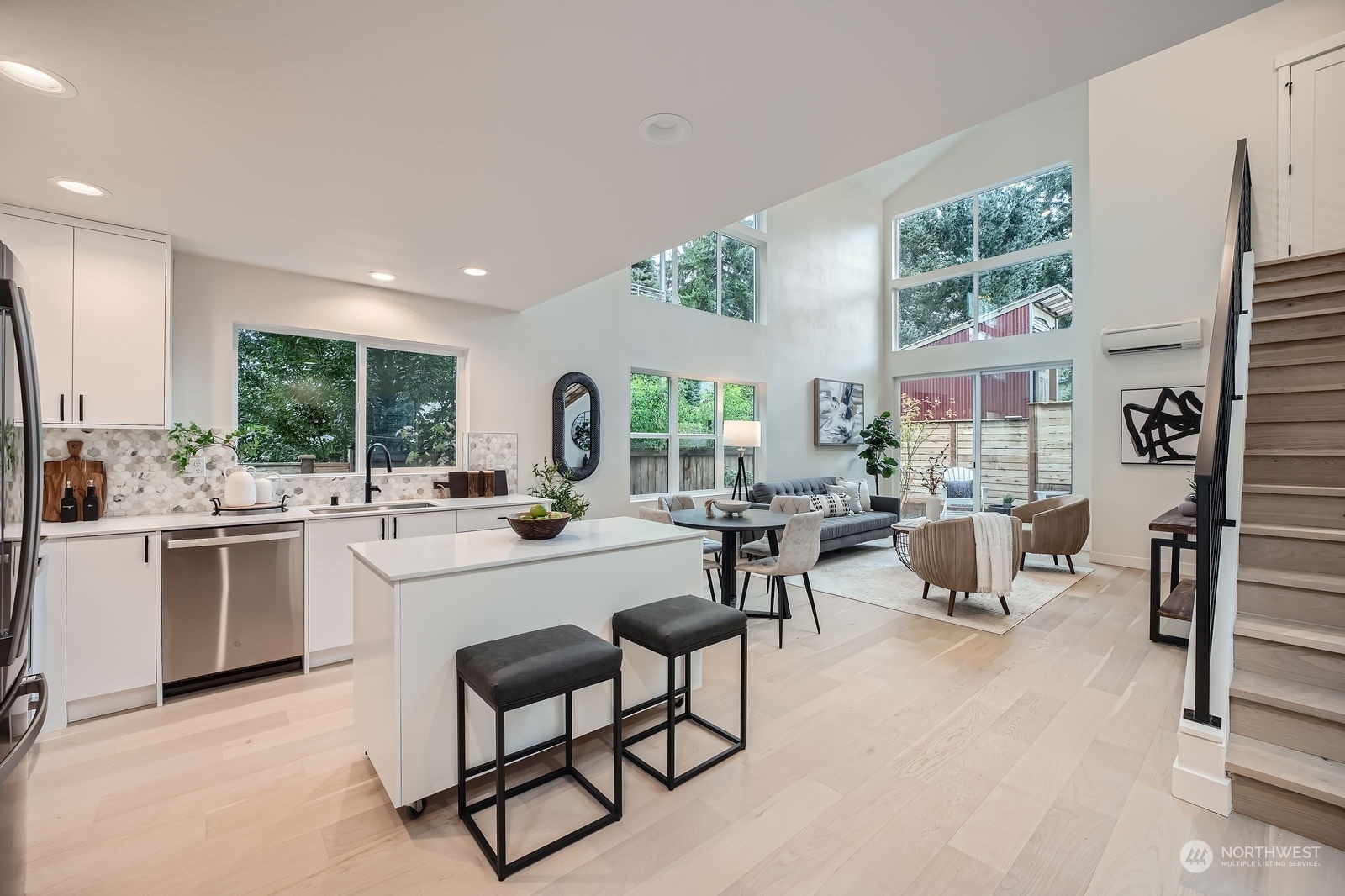 2831 NW 66th Street