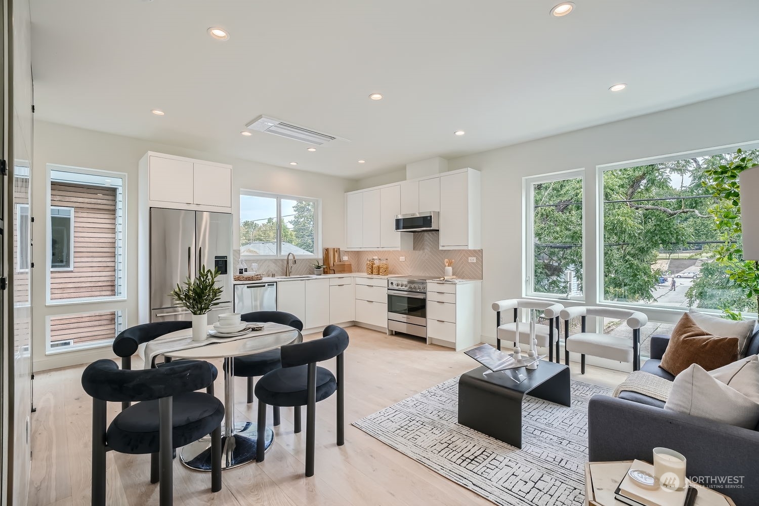 525 22nd Avenue Unit: B