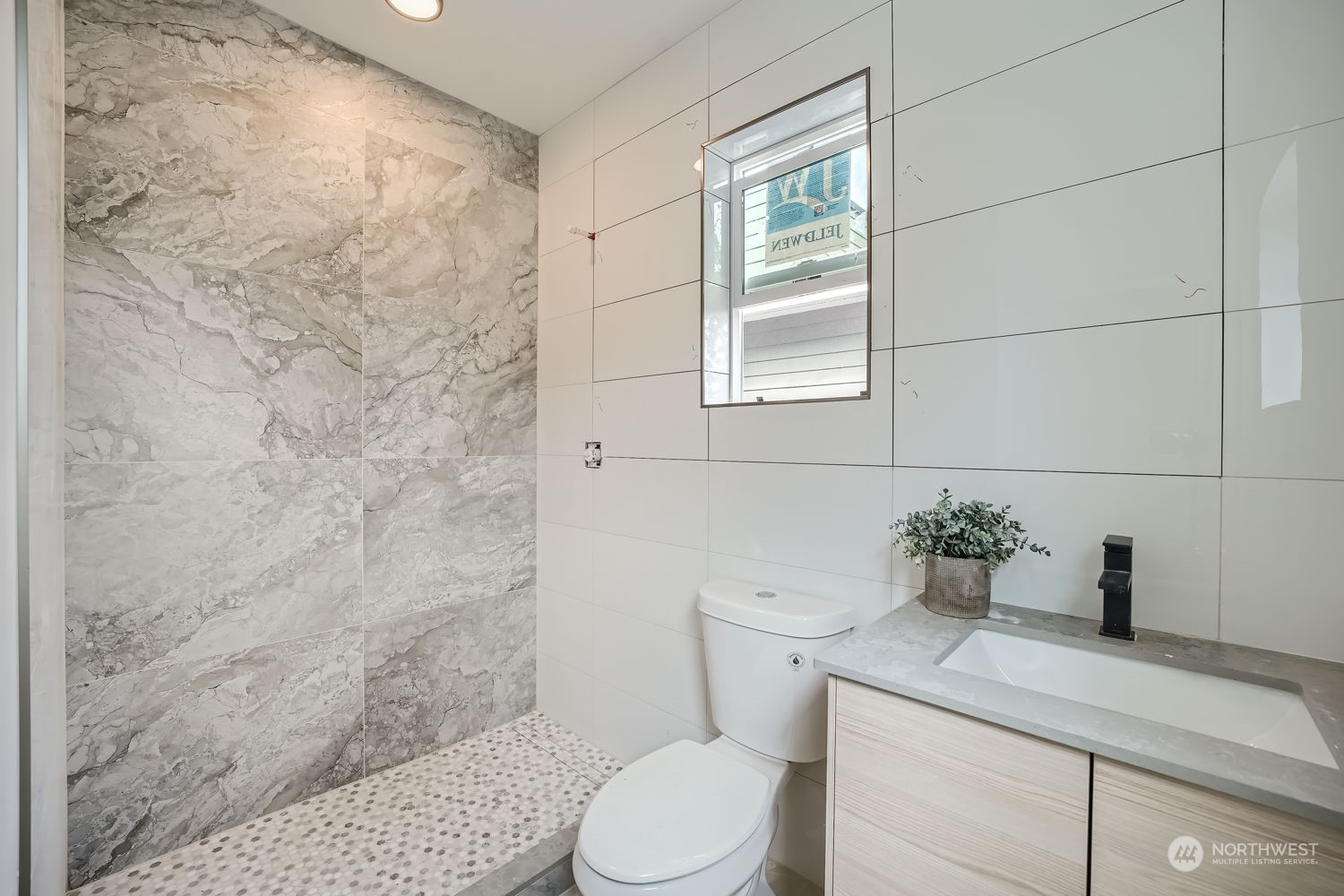 525 22nd Avenue Unit: B