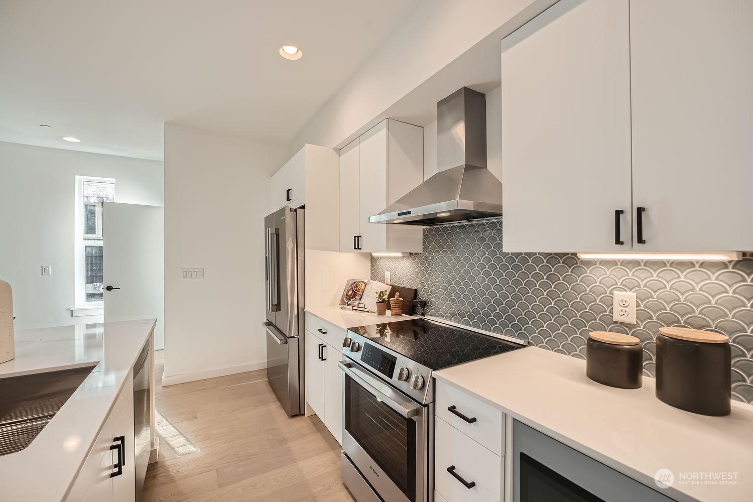 1319 N 185th Street Unit: C