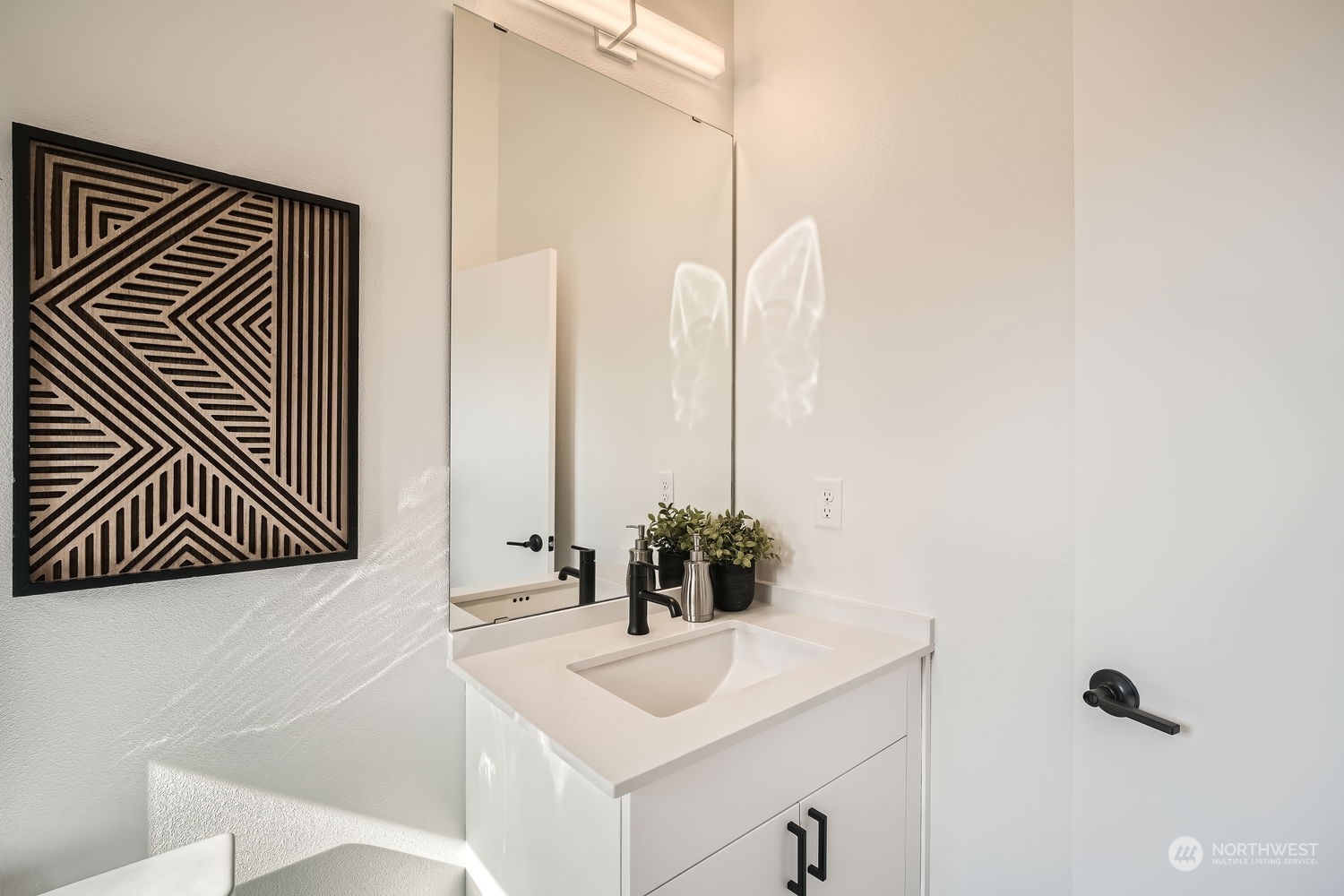1319 N 185th Street Unit: C