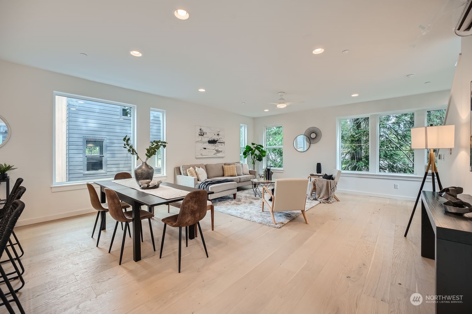 1319 N 185th Street Unit: C