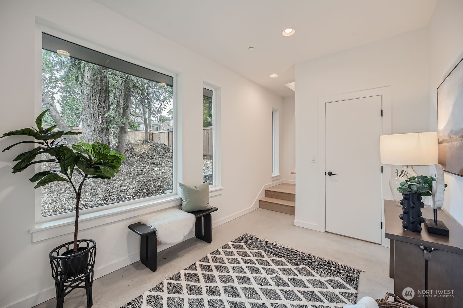1319 N 185th Street Unit: C