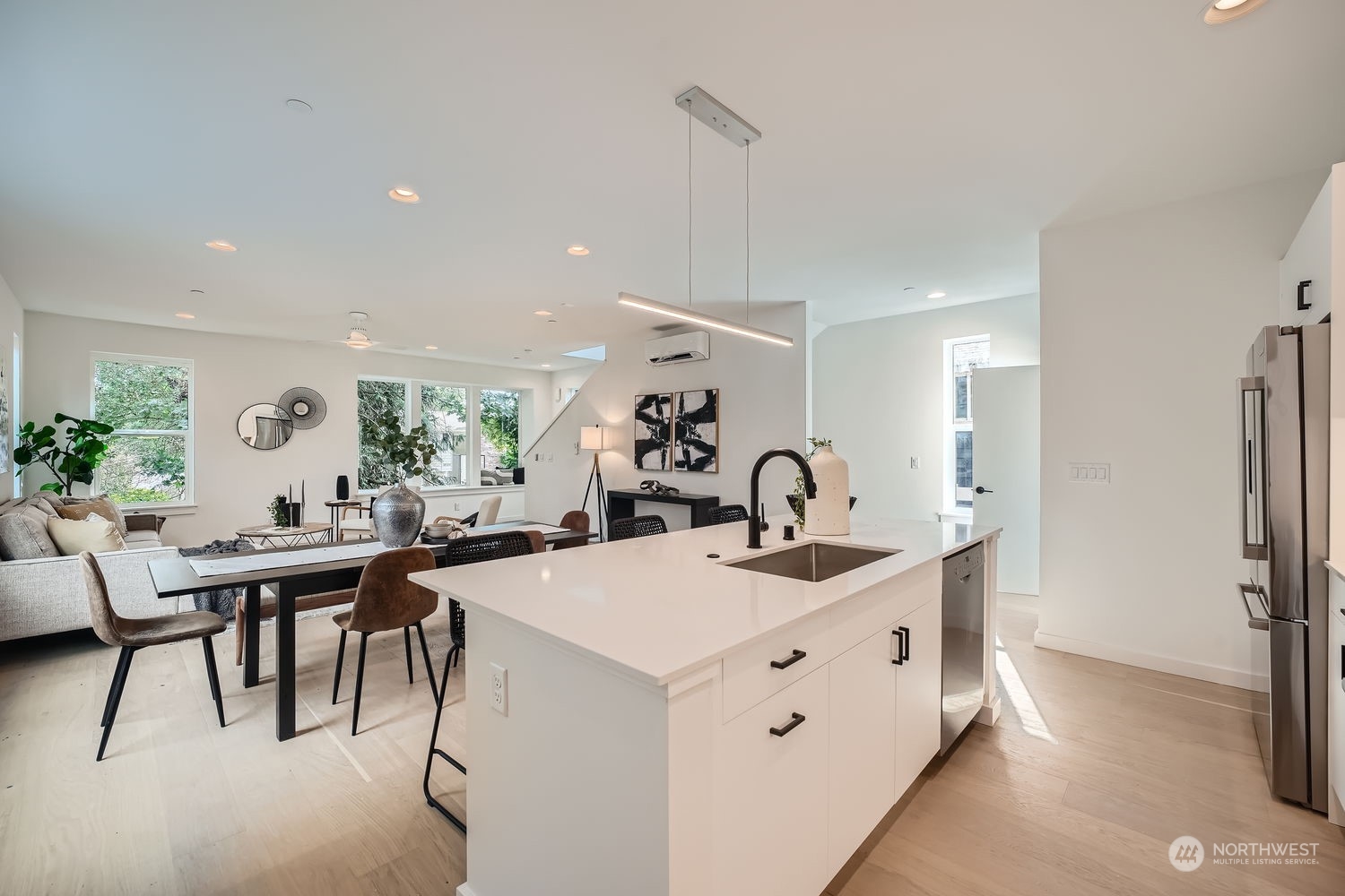 1319 N 185th Street Unit: C