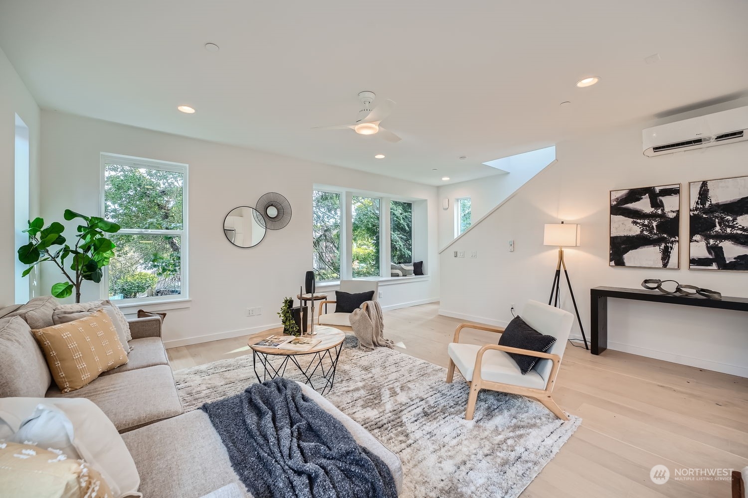 1319 N 185th Street Unit: C