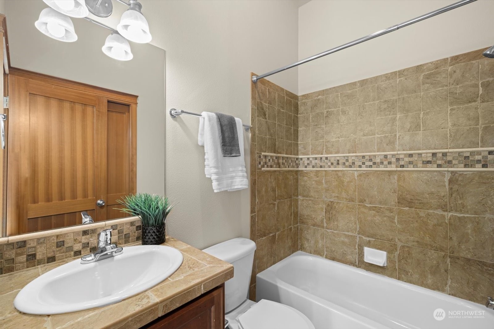 6526 42nd Avenue SW Unit: B