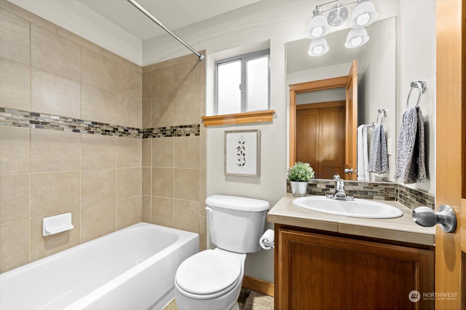 6526 42nd Avenue SW Unit: B