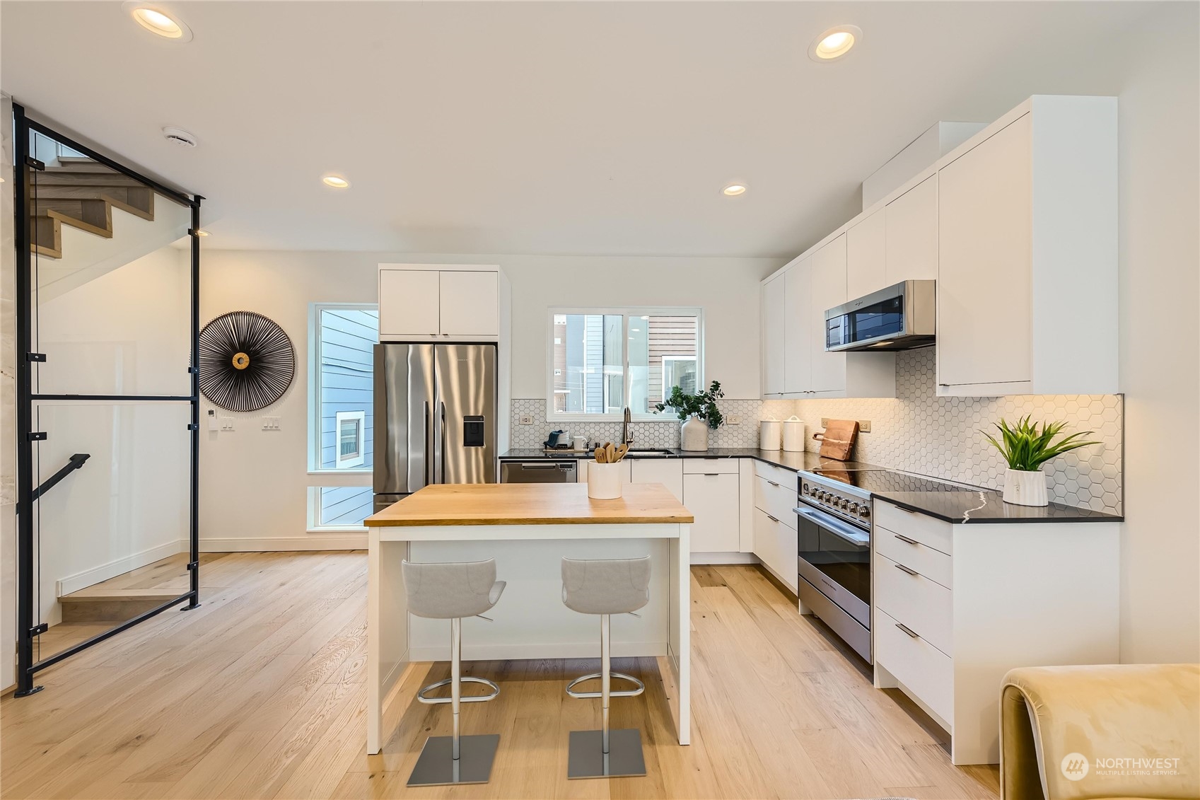 523 22nd Avenue Unit: B