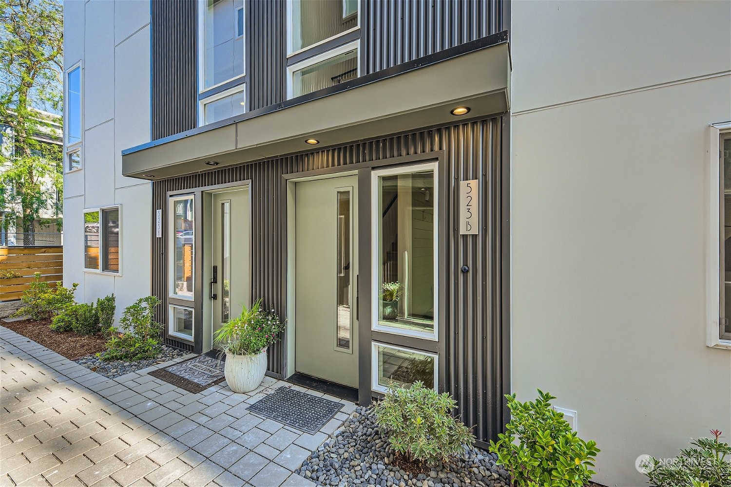 523 22nd Avenue Unit: B