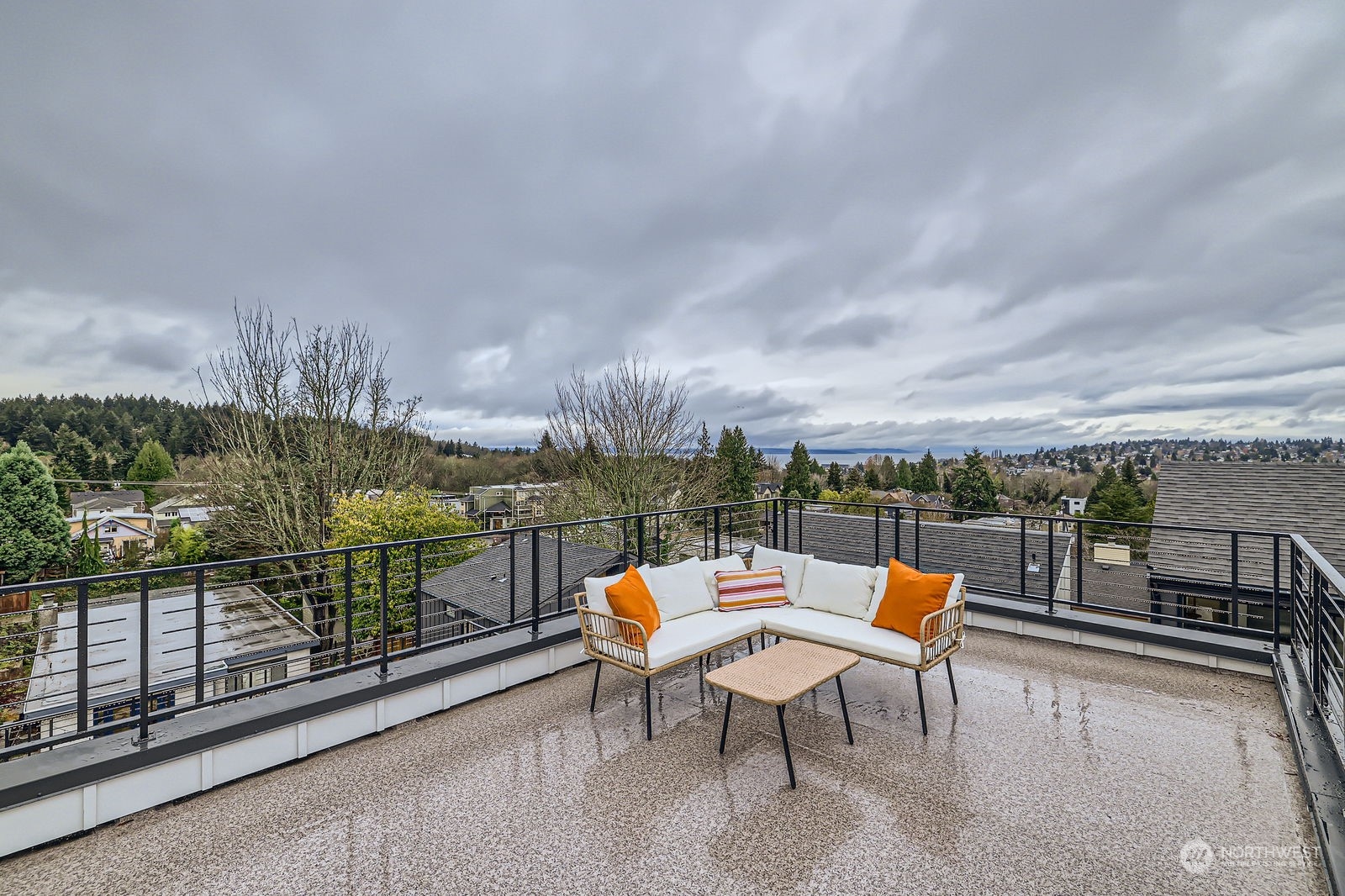 4333 30th Avenue W Unit: B