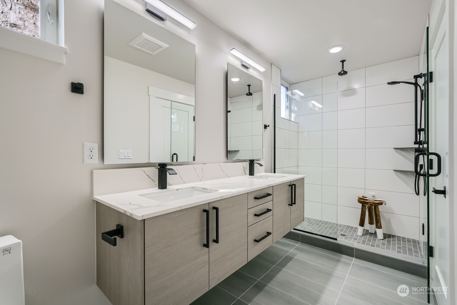 2212 10th Avenue E Unit: A