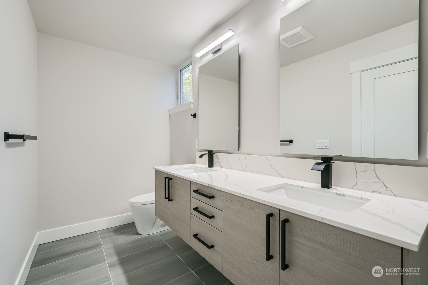 2212 10th Avenue E Unit: A