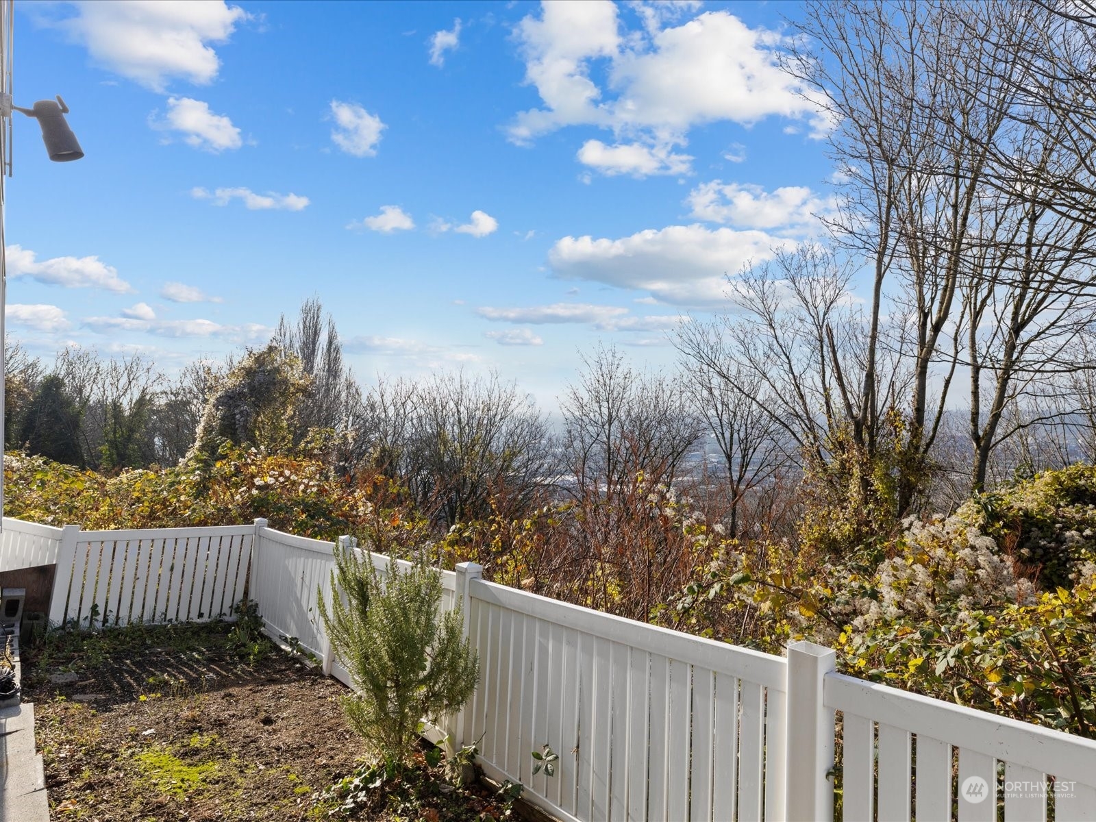 1111 S Atlantic Street Unit: 109