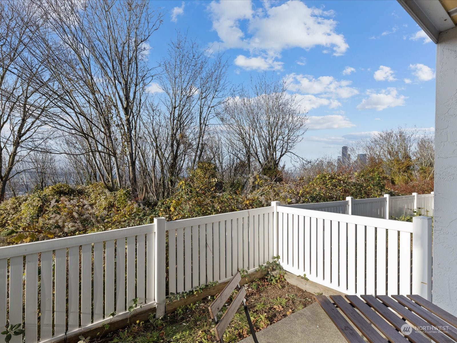 1111 S Atlantic Street Unit: 109