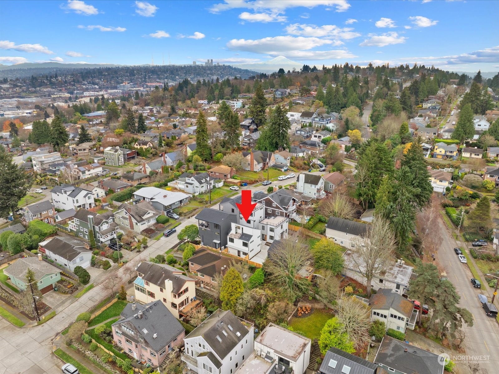 4337 30th Avenue W Unit: B
