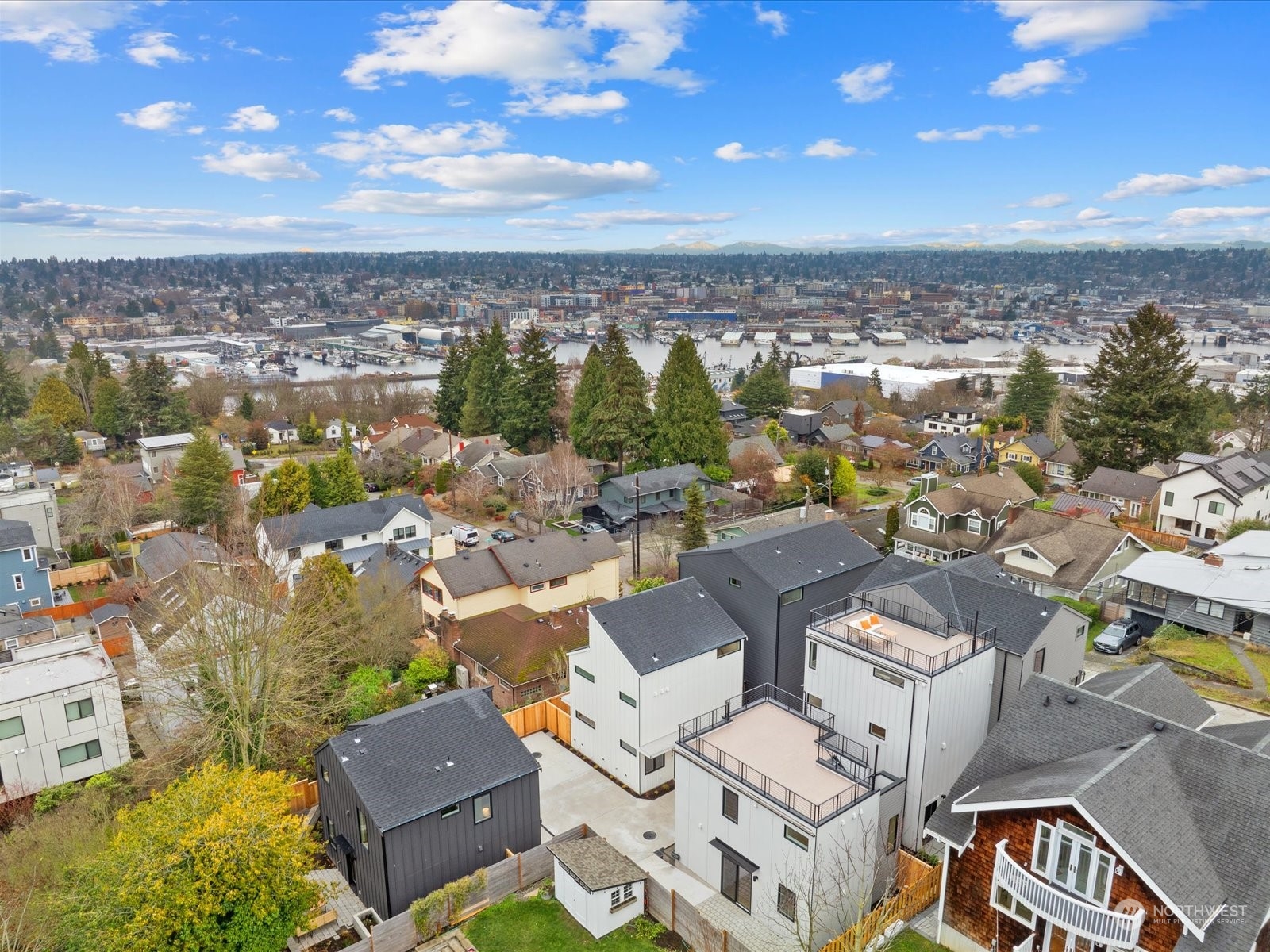 4337 30th Avenue W Unit: B