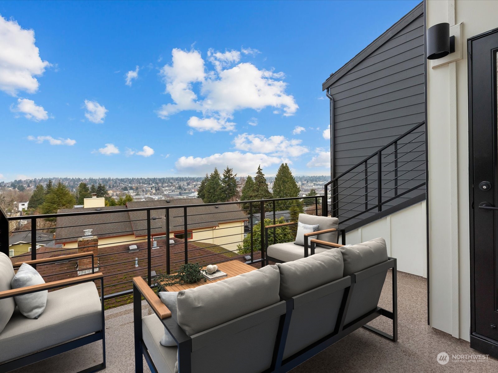 4337 30th Avenue W Unit: B