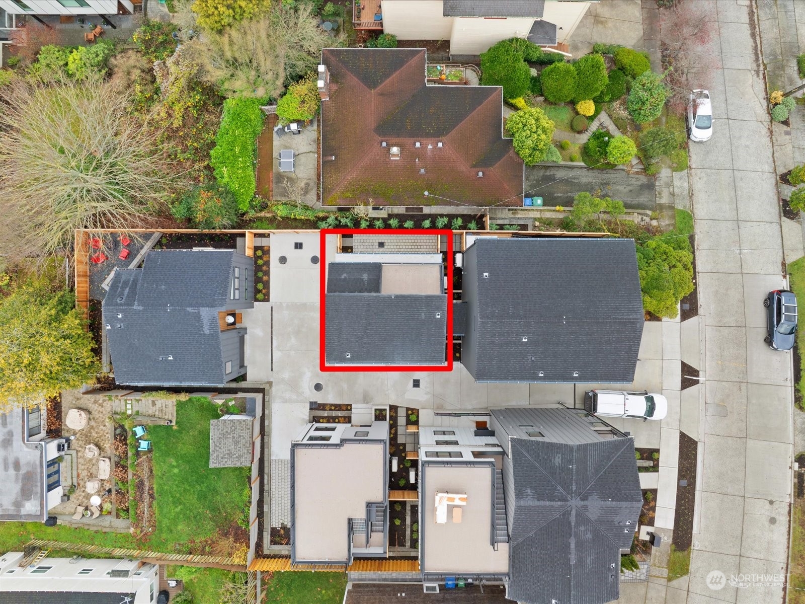 4337 30th Avenue W Unit: B