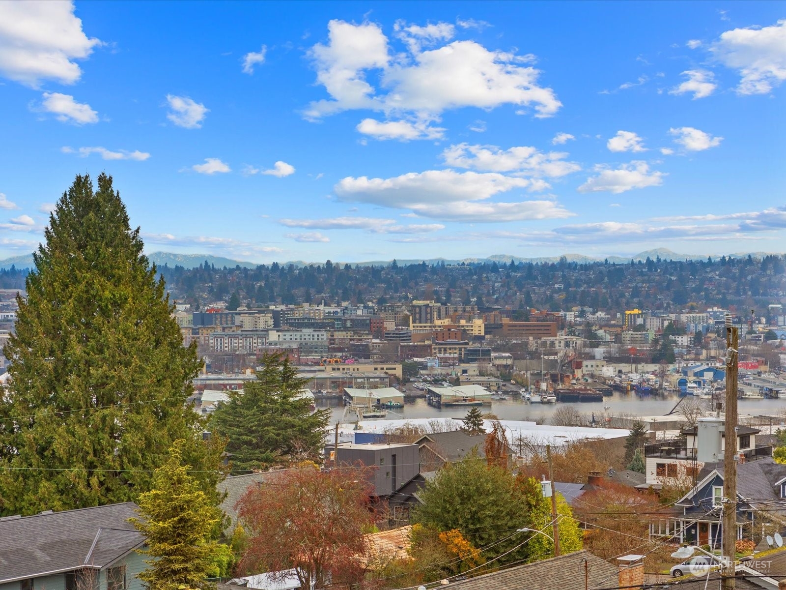 4337 30th Avenue W Unit: B