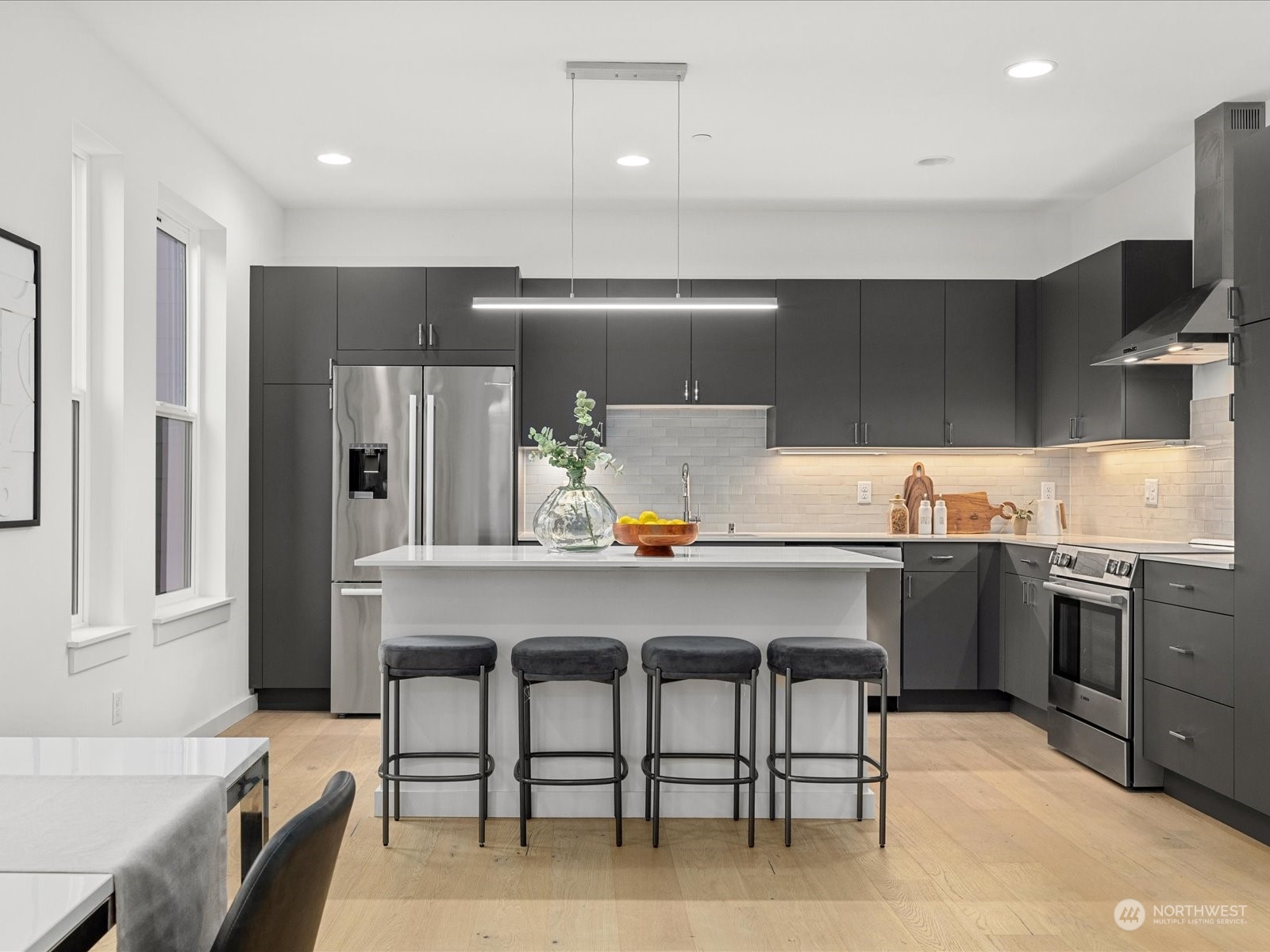 1321 N 185th Street Unit: B