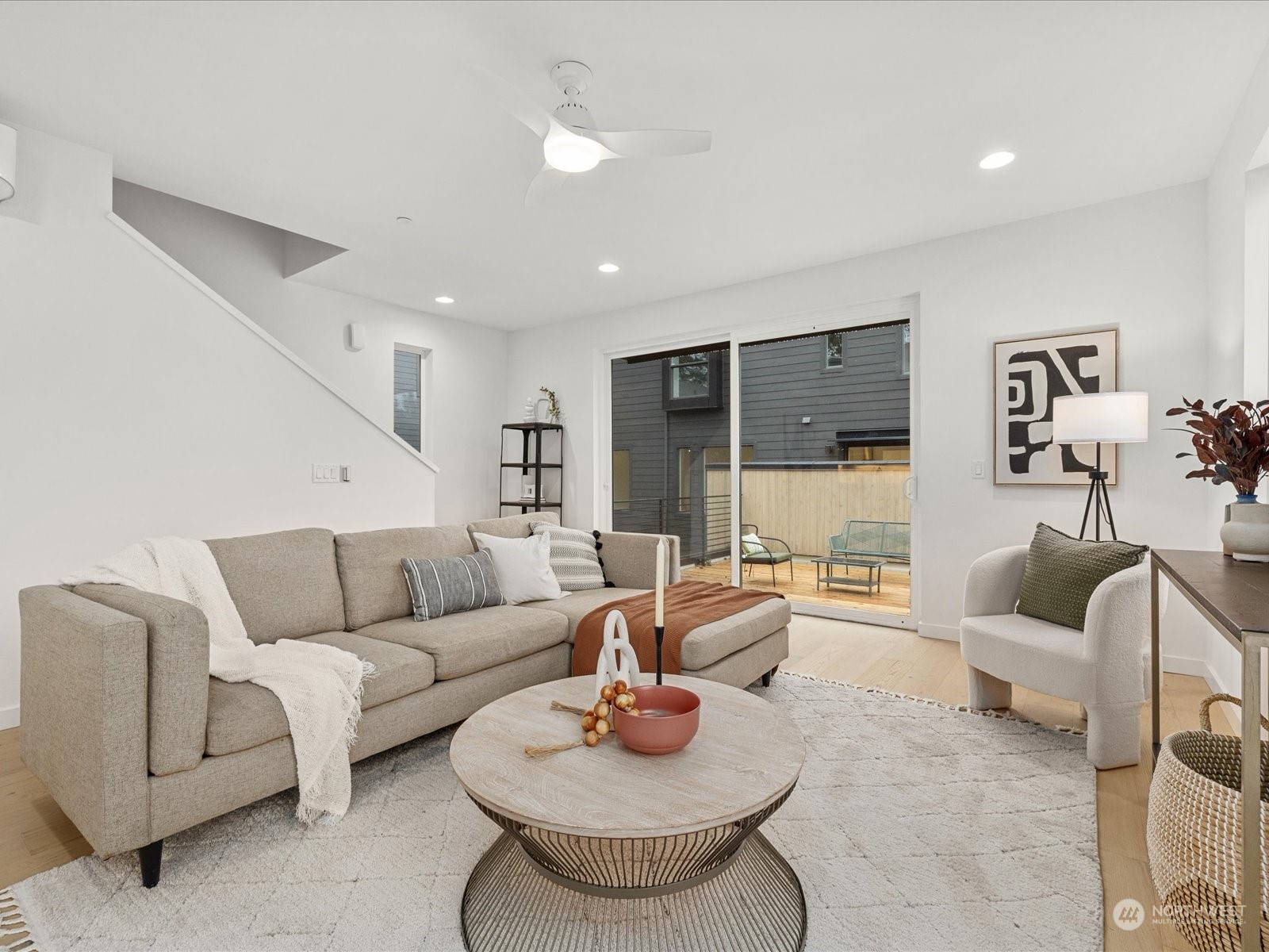 1321 N 185th Street Unit: B