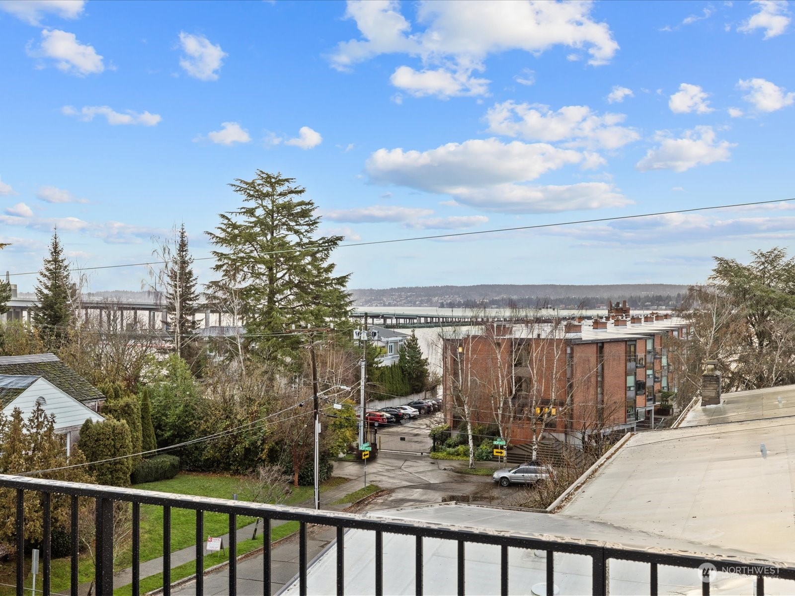 4211 E McGilvra Street Unit: C
