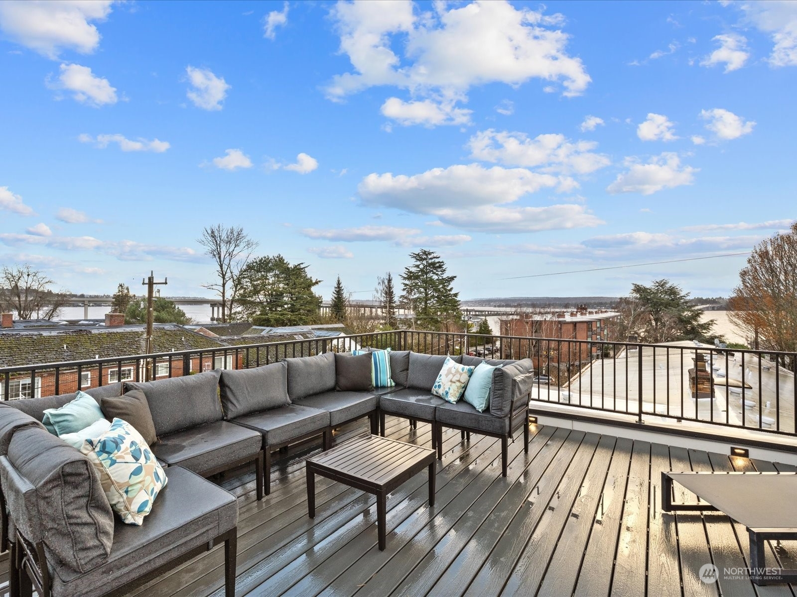 4211 E McGilvra Street Unit: C