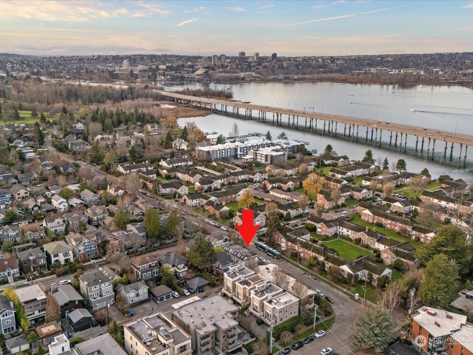 4211 E McGilvra Street Unit: C