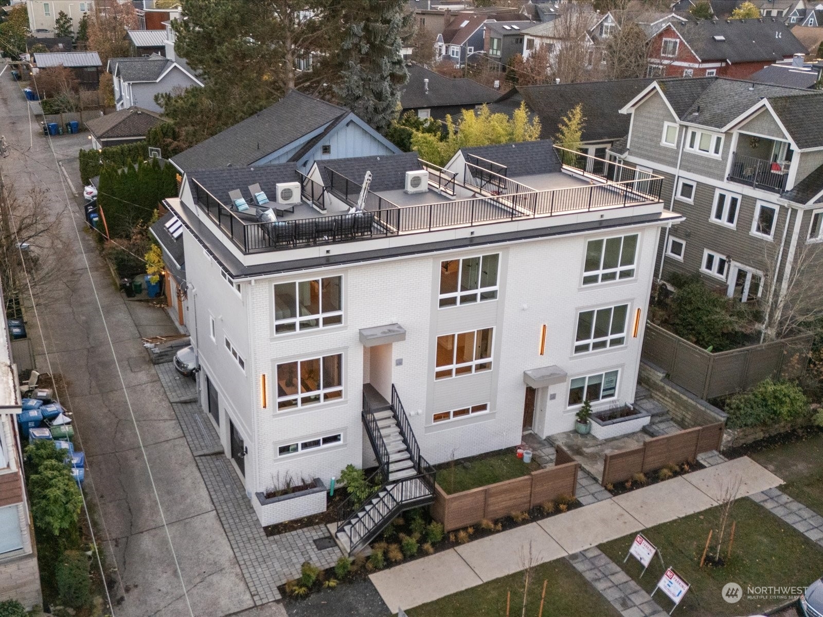 4211 E McGilvra Street Unit: C