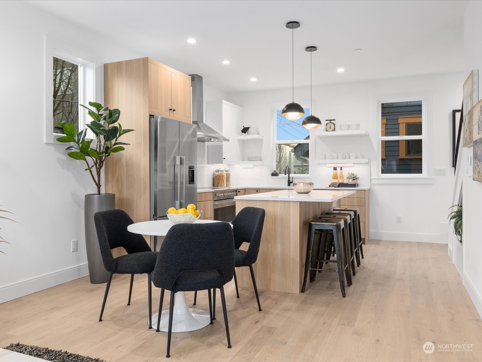 4211 E McGilvra Street Unit: C