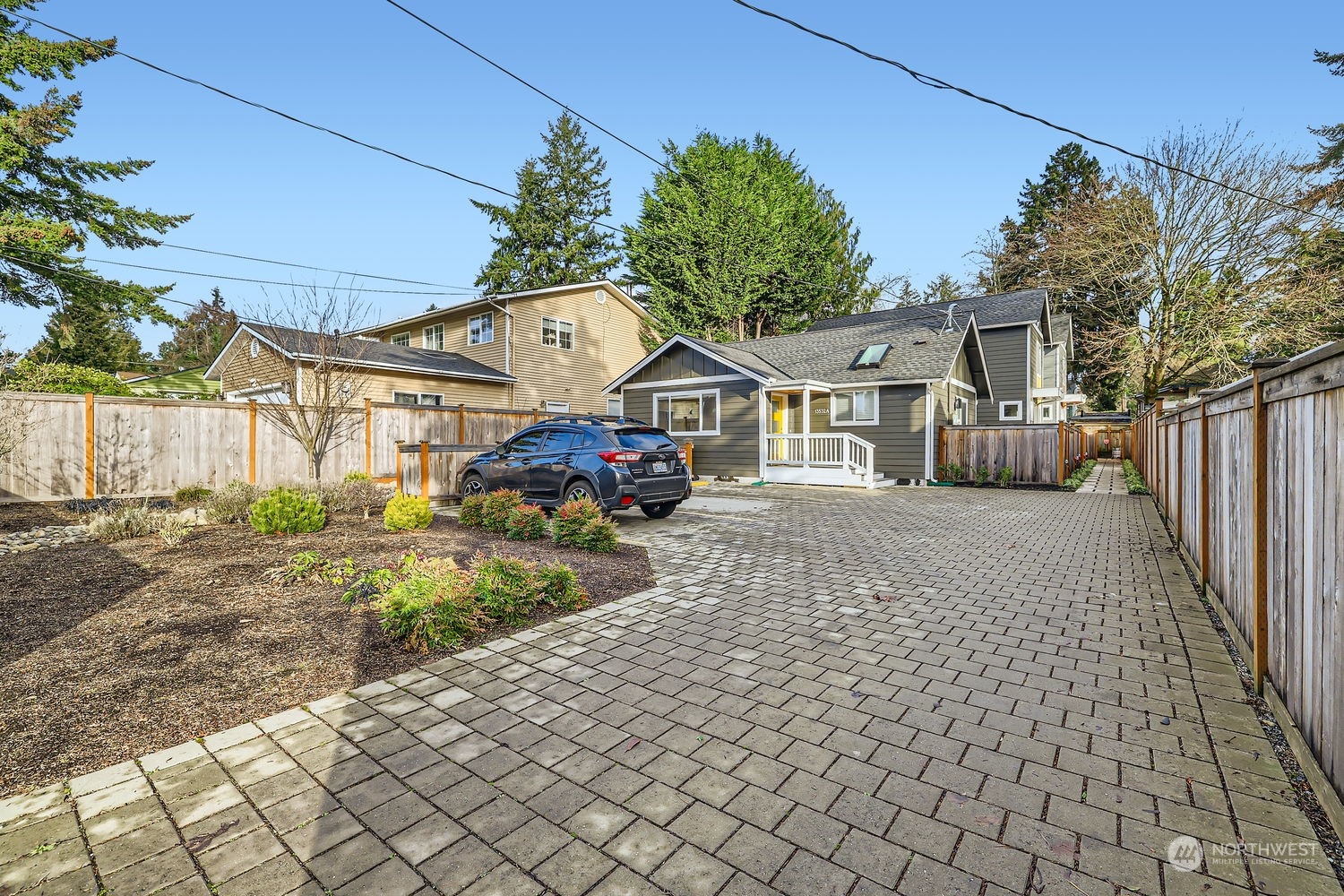 13532 Ashworth Avenue N Unit: A