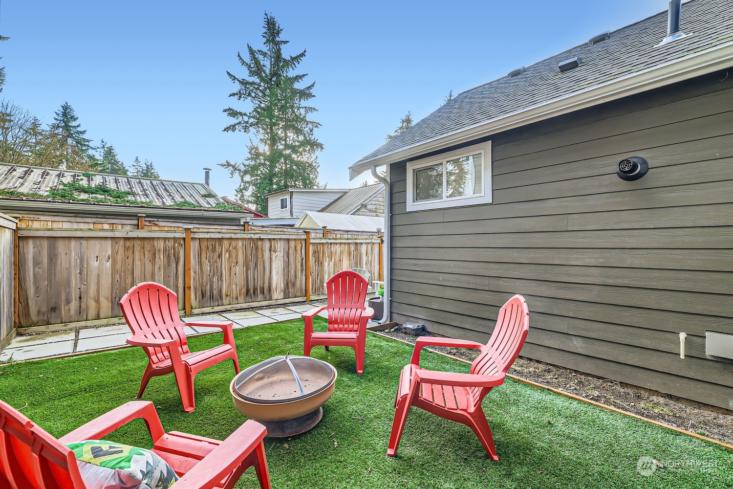 13532 Ashworth Avenue N Unit: A