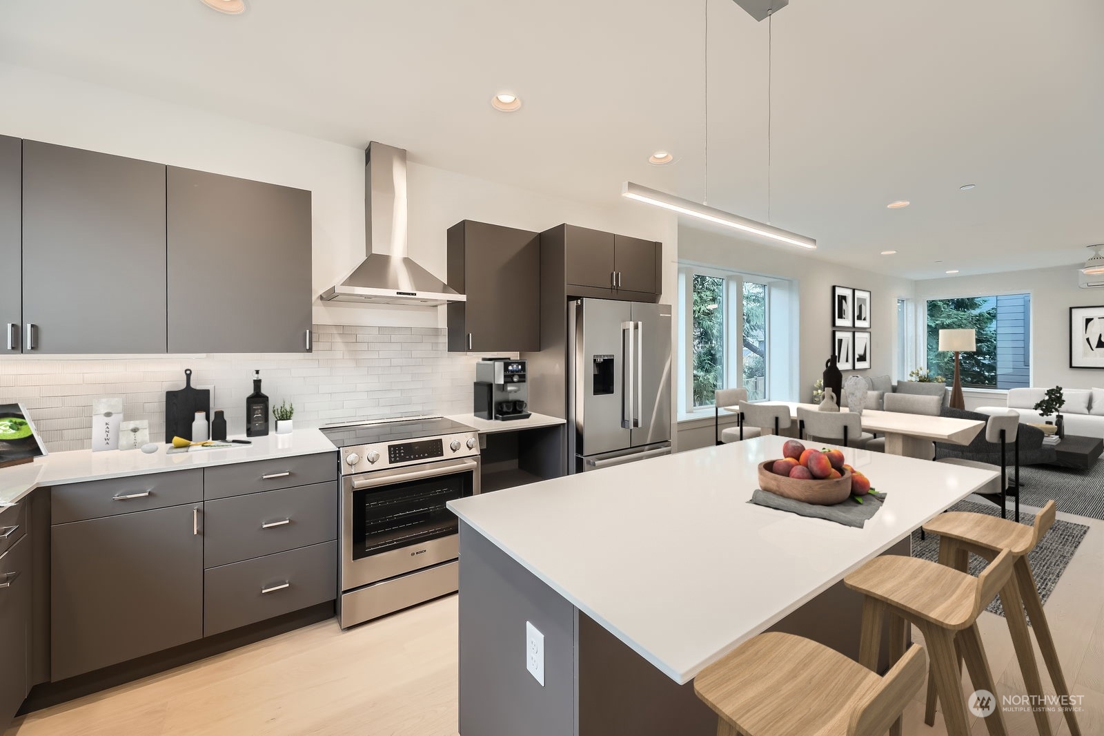 1319 N 185th Street Unit: B
