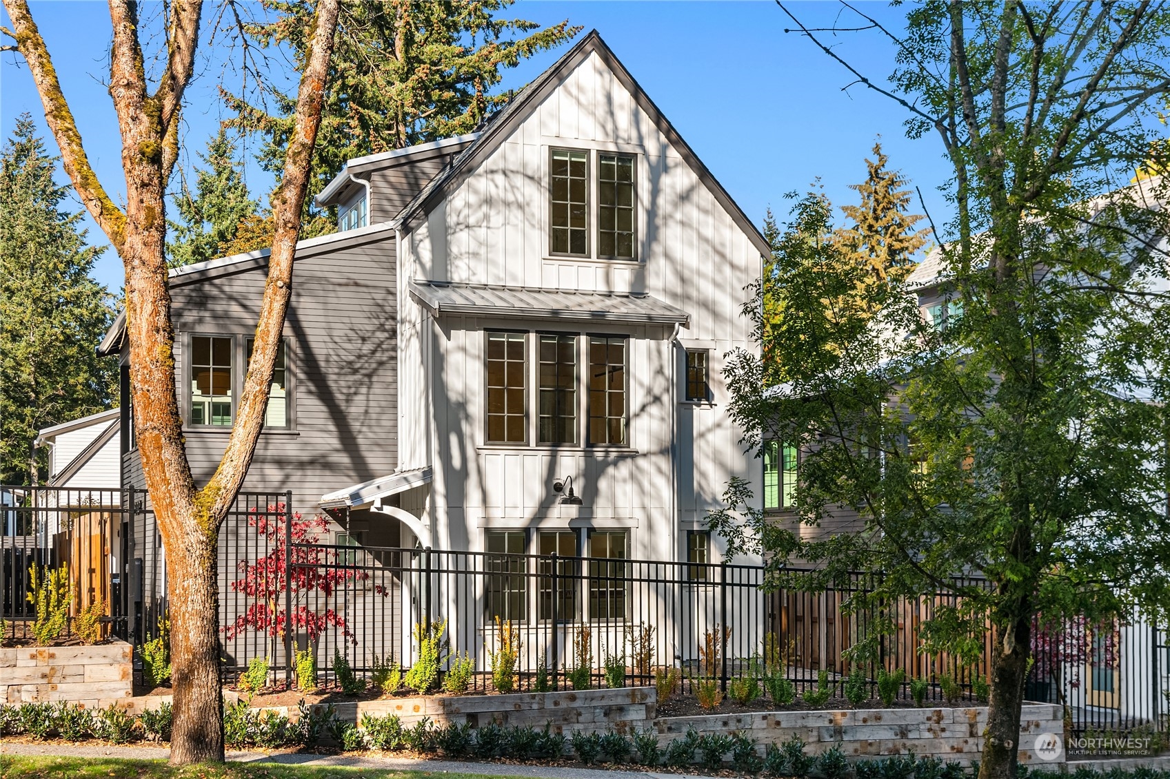 2228 NE 125th Street