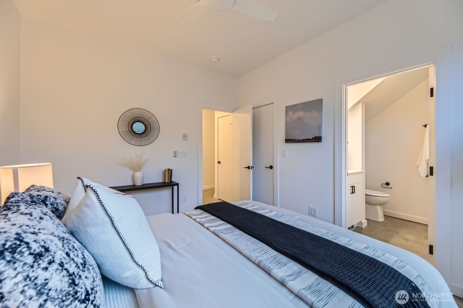 1323 N 185th Street Unit: B