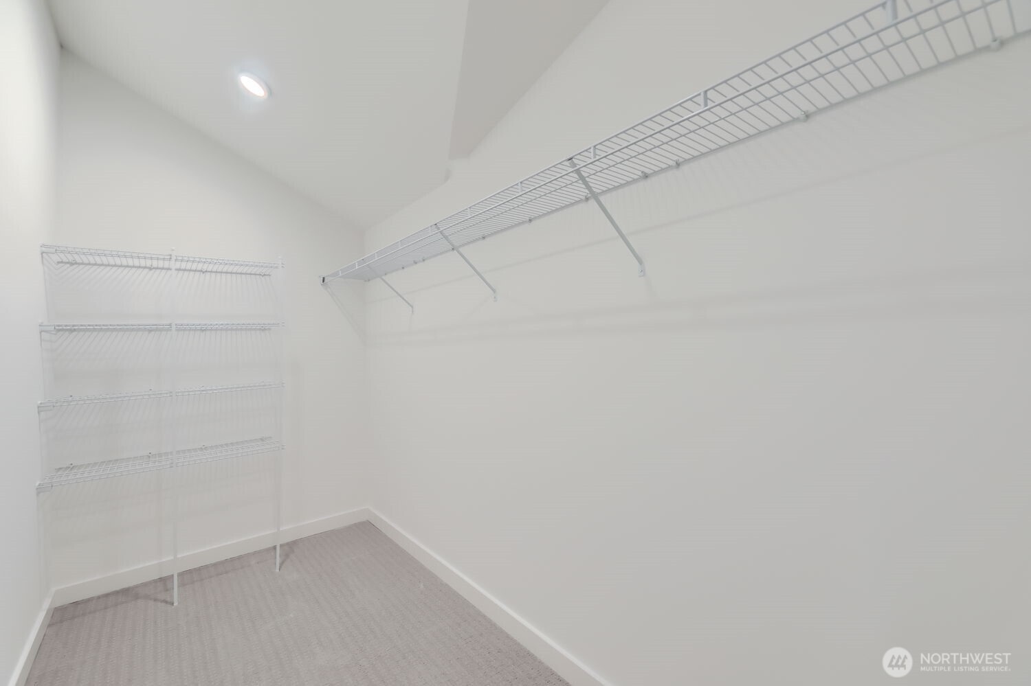 1323 N 185th Street Unit: B