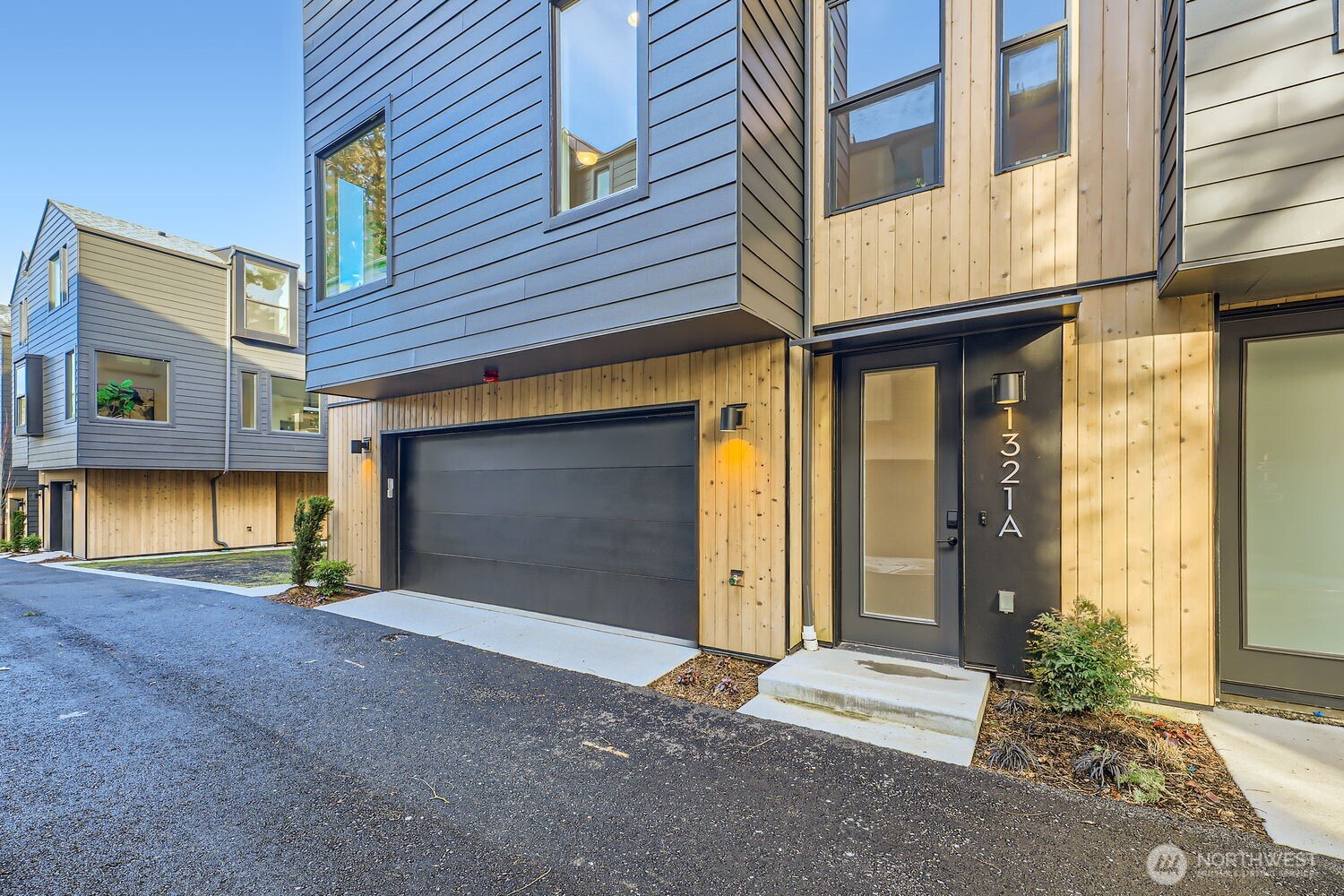 1321 N 185th Street Unit: A