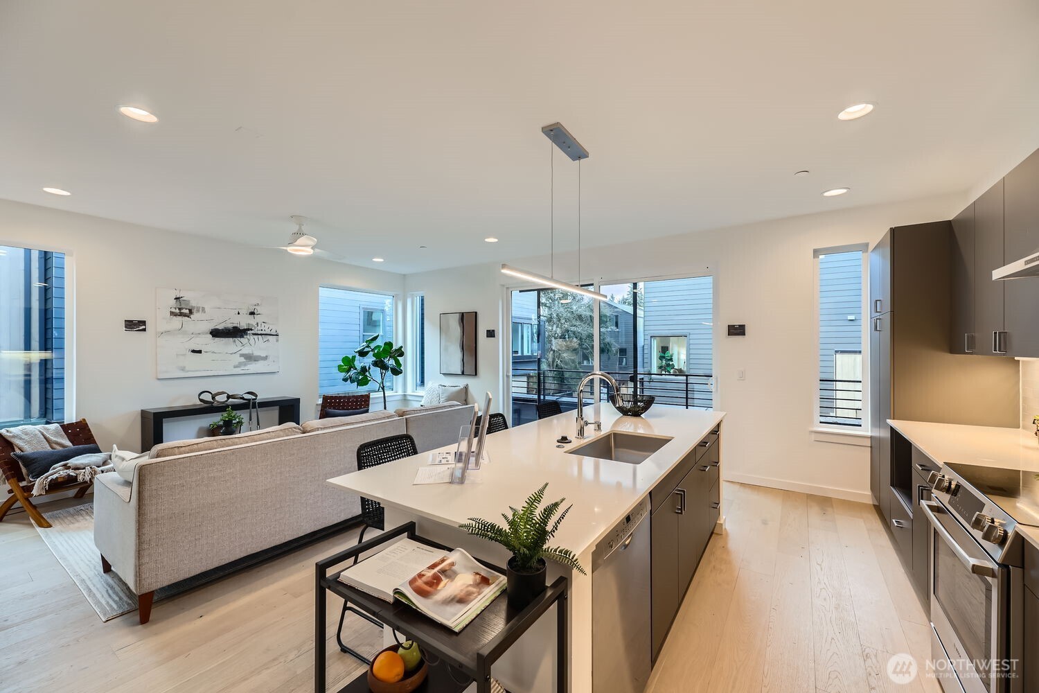 1321 N 185th Street Unit: A